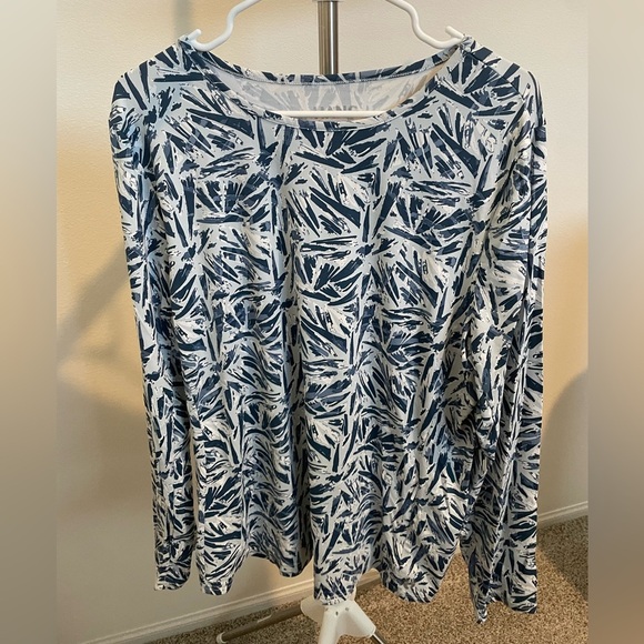 Hang Ten Navy and White Abstract Shirt - Picture 1 of 3